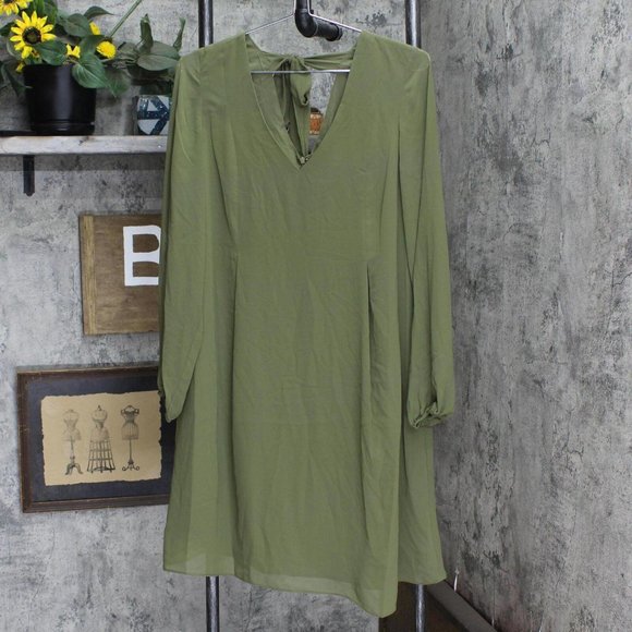 NEW Inc International Concepts Bow-Back Shift Dress 10849497 Olive Green M - Picture 1 of 3